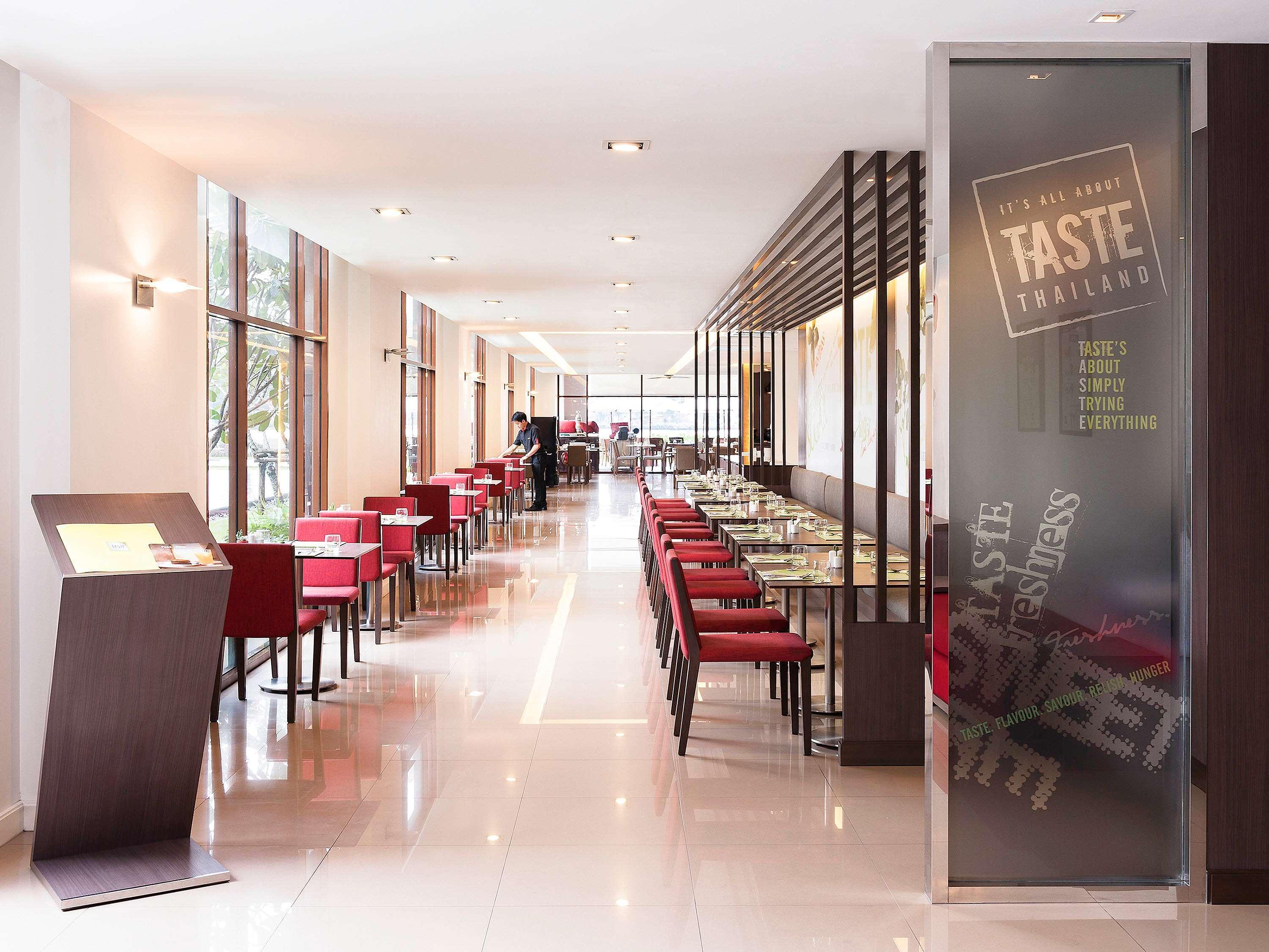Ibis Bangkok Riverside מראה חיצוני תמונה