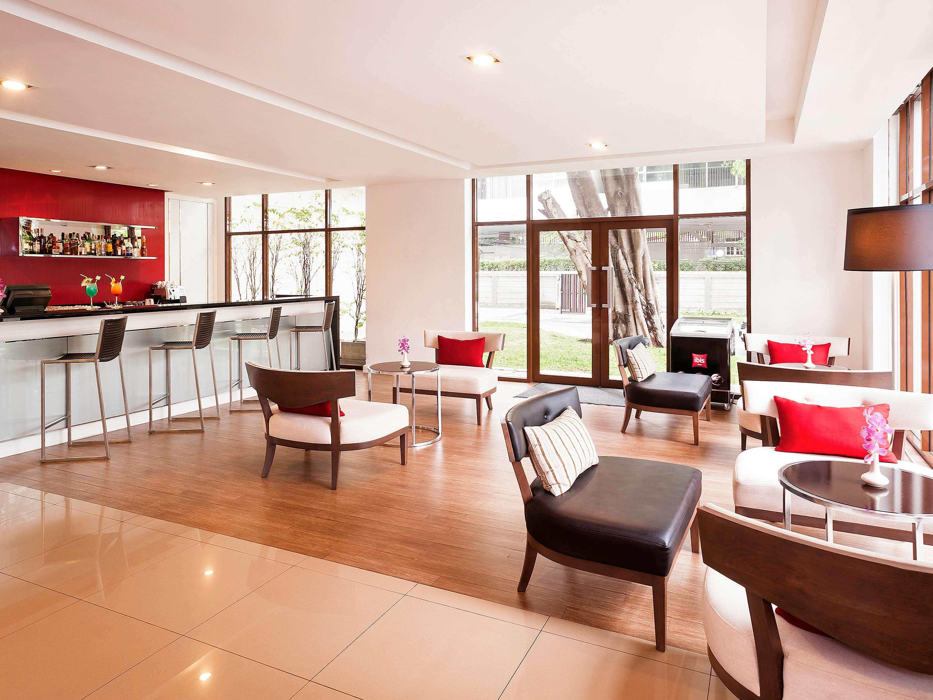 Ibis Bangkok Riverside מראה חיצוני תמונה
