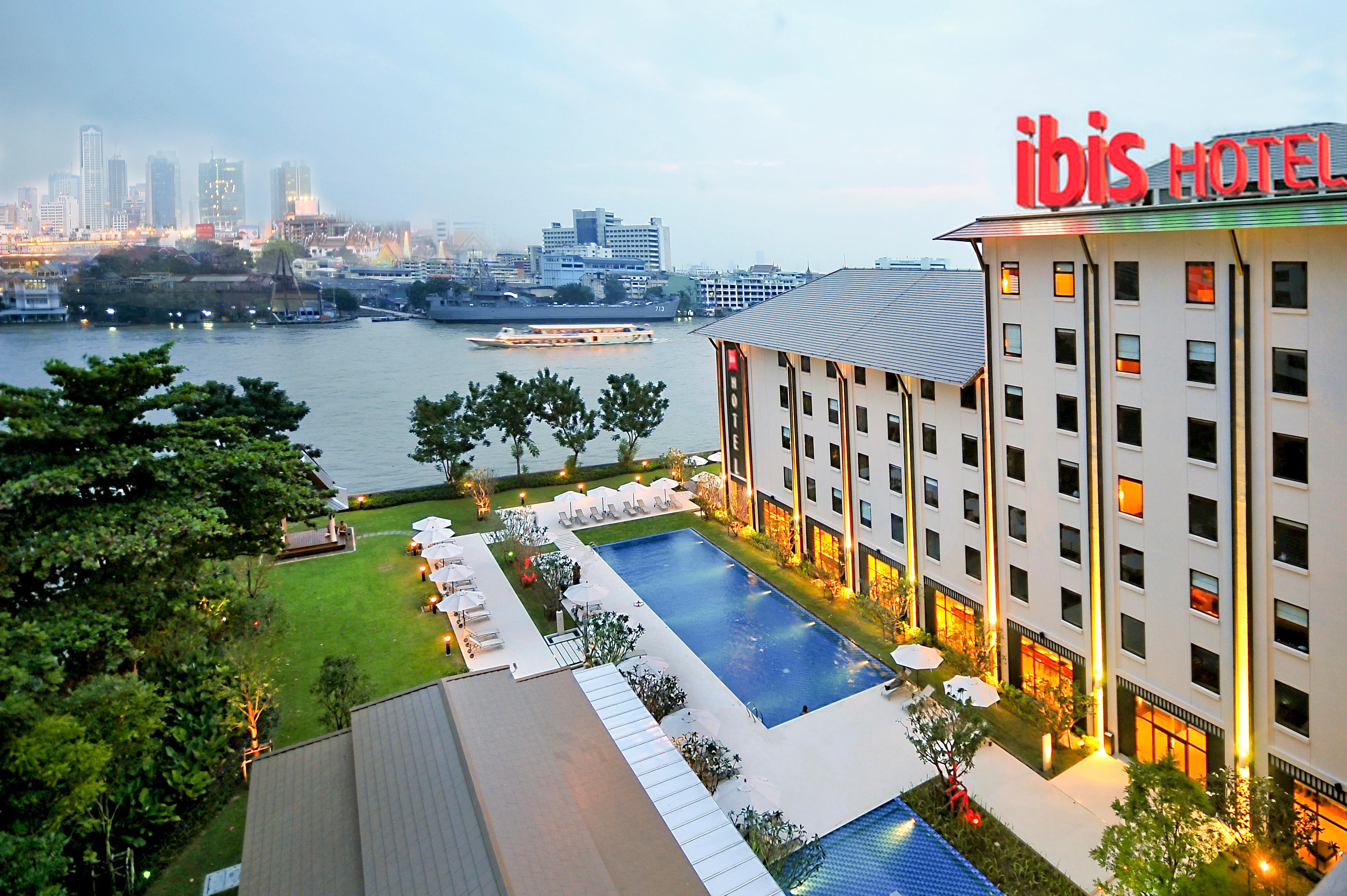 Ibis Bangkok Riverside מראה חיצוני תמונה